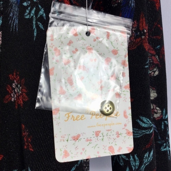 free People | NWT Dock Street Floral Top - Picture 8 of 10